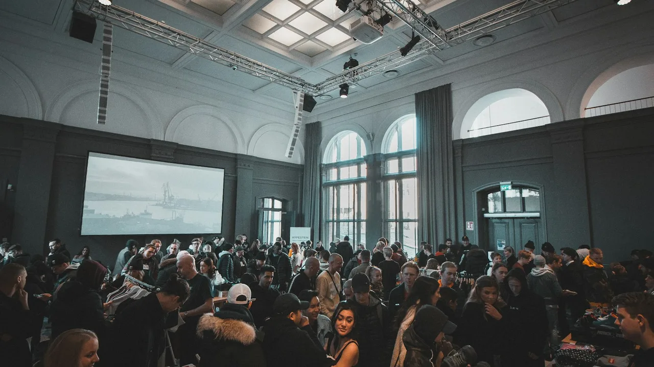 Présence associative de Lucette Production lors d'un grand rassemblement culturel
